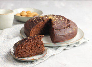 Torta di quinoa e datteri al cioccolato