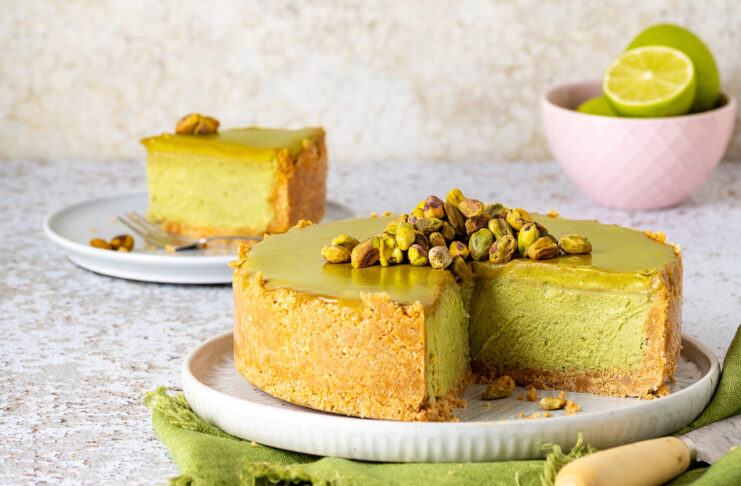 cheesecake_avocado_ pistacchio HD-4_4227152;1_View Cheesecake vegan di avocado e pistacchi