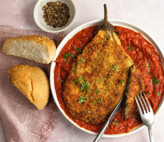 Melanzane impanate in salsa rossa arrosto
