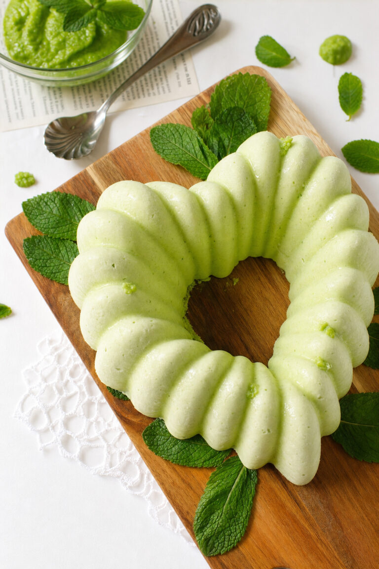 Semifreddo dolce di piselli freschi, ricotta e menta
