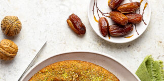 Torta libanese di datteri e noci