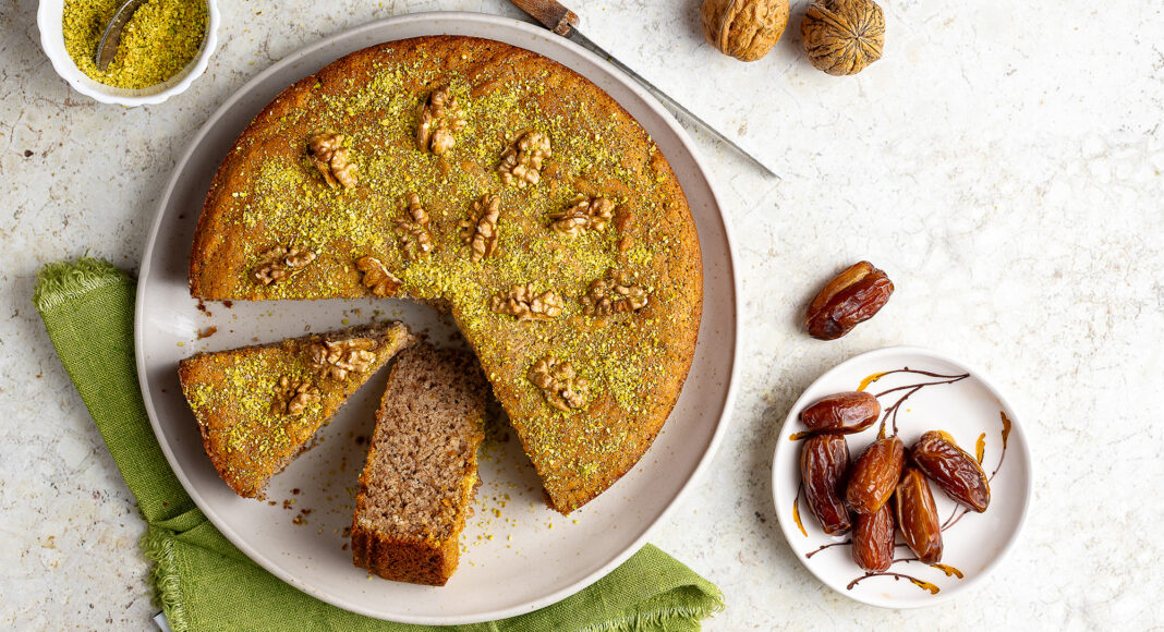 Torta libanese di datteri e noci
