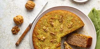 Torta libanese di datteri e noci