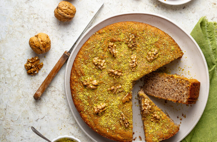 Torta libanese di datteri e noci