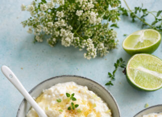 Budino dolce di cuscus (caakiri)