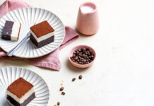 Fudge di anacardi e cioccolato al cocco