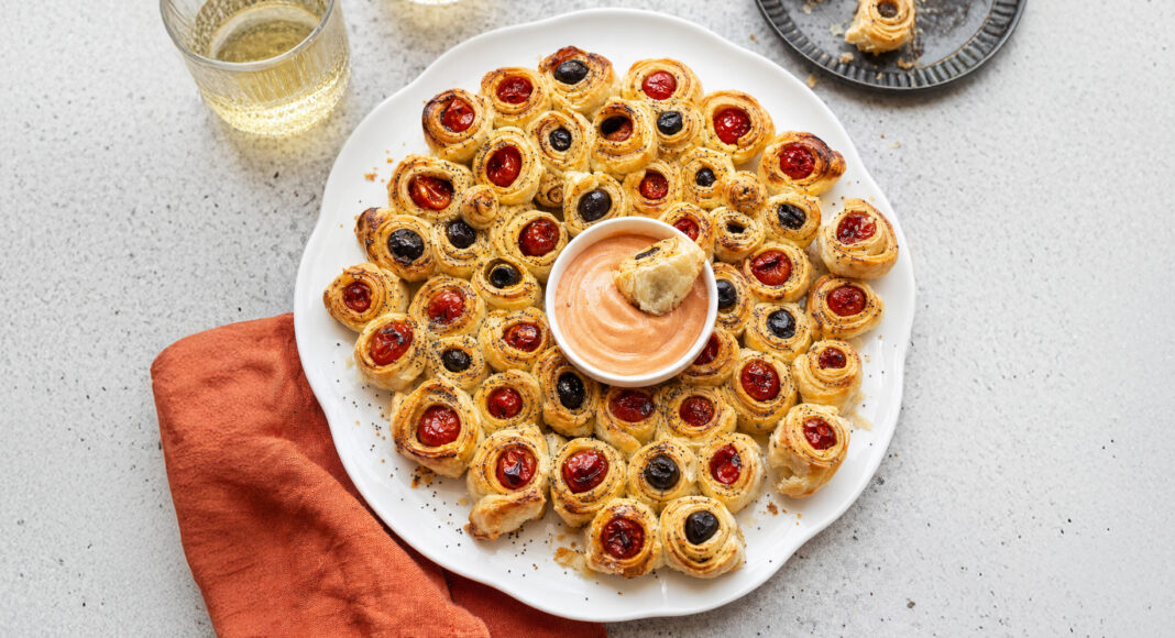 Pull-apart pie con maionese di pomodori alla paprica