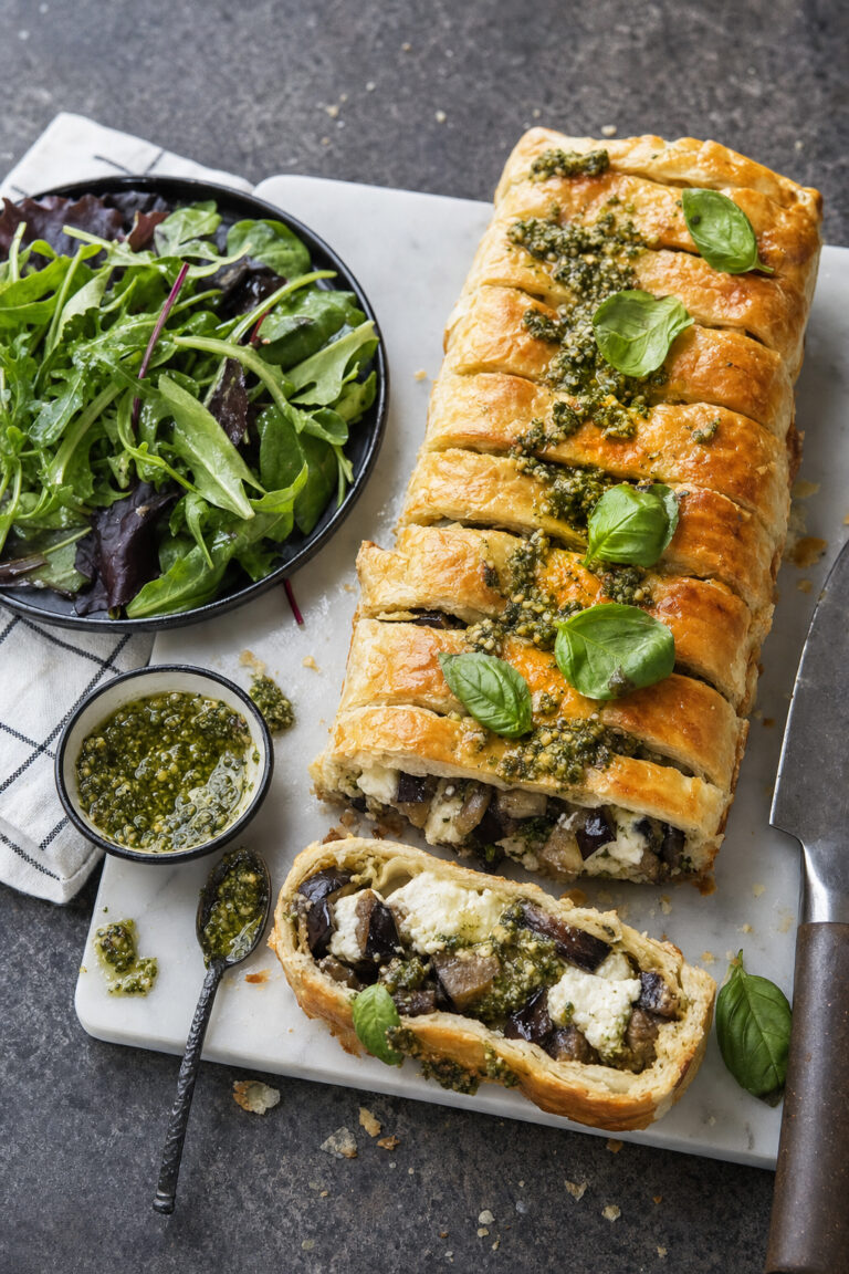 Strudel-plumcake con melanzane, mozzarella e pesto fresco