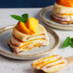 Tortini soffici di ricotta e pesche