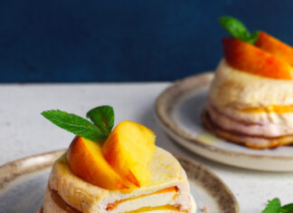 Tortini soffici di ricotta e pesche