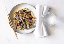 Melanzane all’orientale con hummus di borlotti freschi