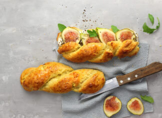 Trecce di pane allo yogurt