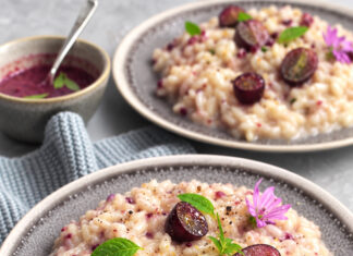 Risotto uva nera, more e bitto