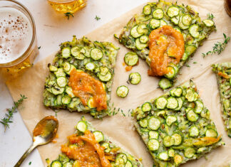 Scarpaccia di zucchine con salsa agrodolce al peperoncino