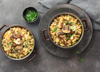 Fregola sarda con lenticchie e funghi