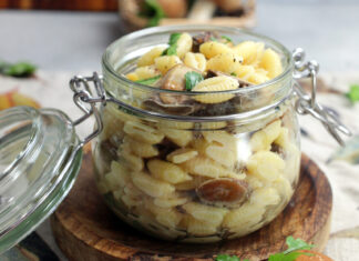 Gnocchetti sardi ai funghi con salvia e parmigiano