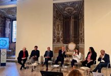 La pelle come un’opera d’arte da restaurare e preservare