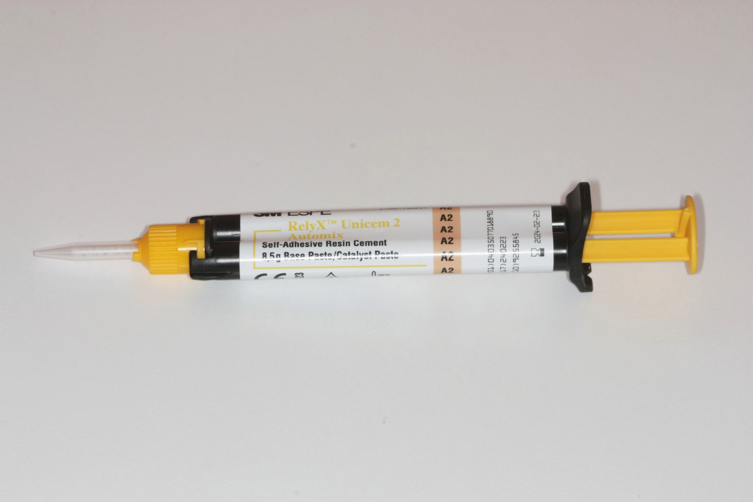 Fig. 15 RelyX Unicem 2.