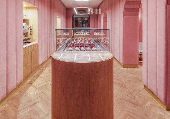 Da Nanan si gioca con i colori