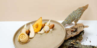 W50BR19-The-World's-Best-Pastry-Chef-Pear-and-Tea