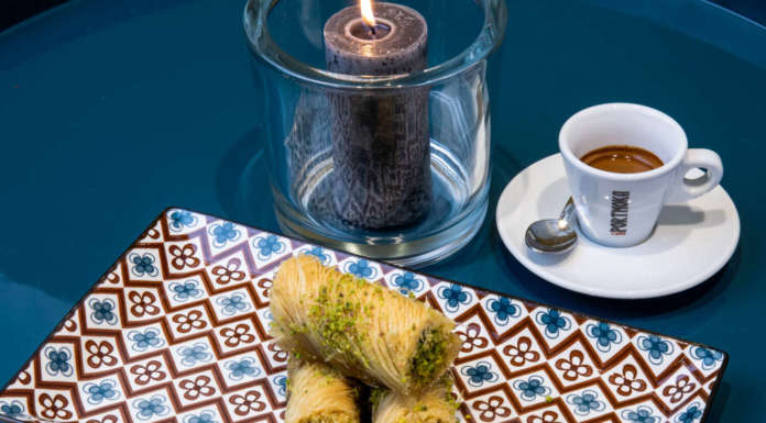 Mourad, il re della baklawa è di casa a Milano