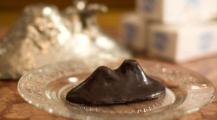 Vesuvio Fabbrica del Cioccolato Gay Odin
