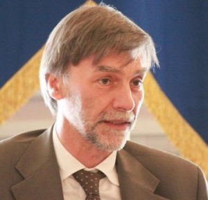 Graziano del Rio | Ministro alle Infrastrutture. «Finalmente approvato il regolamento edilizio unico. Un linguaggio comune con definizioni standard. Più semplicità per cittadini e imprese».