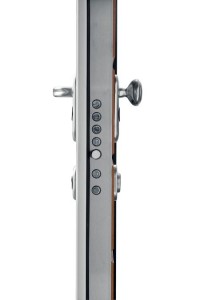 Dierre | D Five Stars | Lastra d'acciaio speciale da 6 millimetri a garanzia della sicurezza