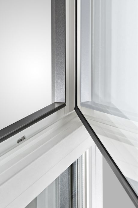 FINSTRAL_sistema Top 90_particolare porta-finestra KAB Nova-Line