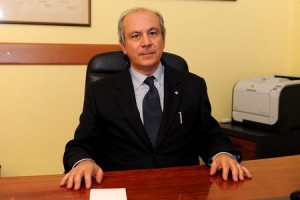 Armando Zambrano | Presidente Cni