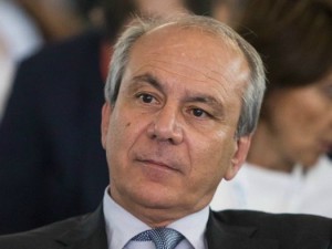 Armando Zambrano | Coordinatore Rpt «Ringraziamo la presidente della Commissione Ferranti per la sensibilità mostrata verso le istanze delle professioni tecniche. Si è trattato di un’audizione concreta, nella quale è stato possibile discutere con il legislatore il merito del provvedimento ed individuare insieme alle forze sociali ed economiche coinvolte, in questo caso i professionisti, la strada più opportuna ed efficace per giungere all’emanazione di un provvedimento atteso da decenni ma che sia effettivamente efficace».