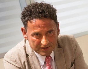 Mario Ambrogi | General manager Lc3 «La sostenibilità ambientale è al centro della vision di Lc3, che opera giornalmente nelle aree urbane e suburbane utilizzando veicoli a basso impatto ambientale e a basso inquinamento acustico. Da qui la scelta di Iveco, azienda leader europea nel settore dei veicoli alimentati a gas naturale, in qualità di partner ideale per l’operazione».