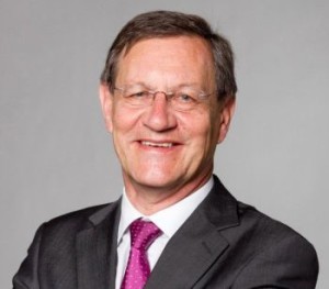 Reinhold Marsoner | Direttore Fiera Bolzano «Abbiamo trovato terra fertile in Toscana per la divulgazione di una cultura del vivere sano, per questo abbiamo deciso di farne un avamposto di Klimahouse nel centro Italia. Il successo della prima edizione di Klimahouse Toscana ha dimostrato una grande sensibilità del territorio e, con questa seconda edizione, dal 17 al 19 aprile alla Stazione Leopolda di Firenze, ci aspettiamo di diffondere ulteriormente la conoscenza dei sigilli di efficienza tra cittadini e operatori del settore».