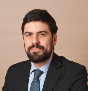 Antonio Radaelli | Direttore marketing & sviluppo prodotto Domal «Siamo molto soddisfatti del riscontro estremamente positivo ottenuto dai numerosi operatori che hanno partecipato all’evento. Il network dei maestri serramentisti rappresenta una concreta testimonianza del nostro valore aggiunto in qualità di trait d’union tra i nostri clienti e il consumatore finale. Infine, gli investimenti previsti nel programma ci consentiranno di consolidare la notorietà del brand e di rafforzare la nostra presenza sul mercato».