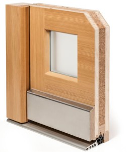 La sezione della porta mostra l’anima in sughero, materiale naturalmente isolante termico, insonorizzante, ignifugo, traspirante, riciclabile, indeformabile (foto Rubner Porte)