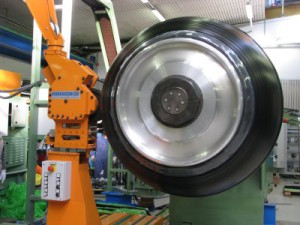 alpha r produzione di componenti come base di battistrada , berretto battistrada , ali , fianchi , fascia antiabrasione