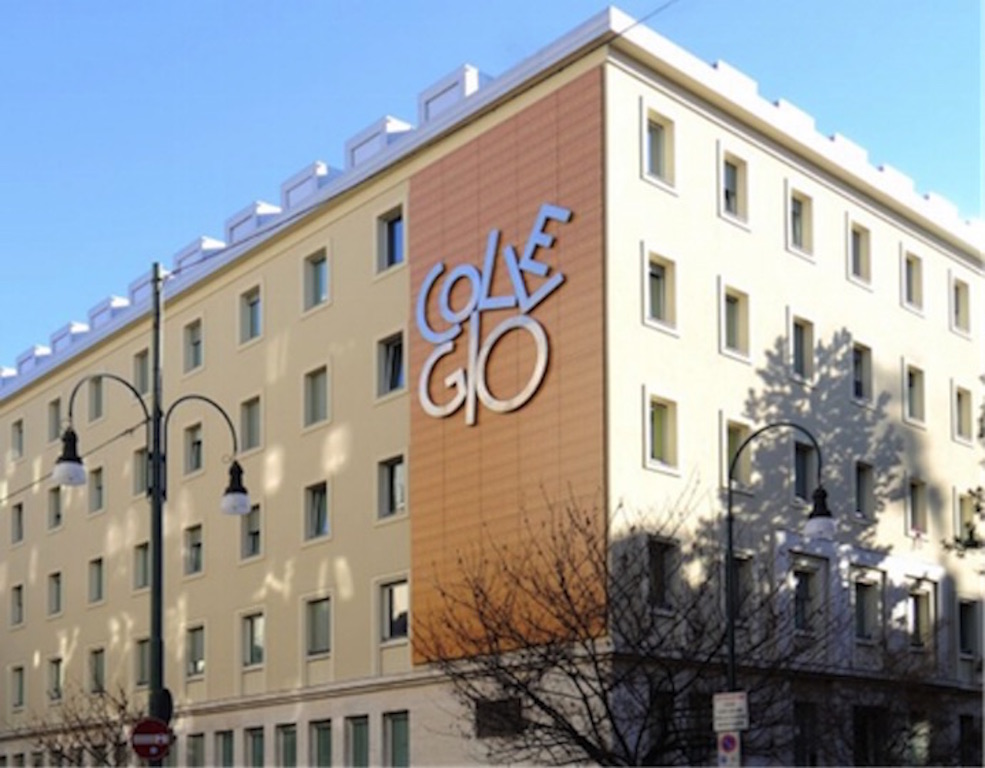 La rinnovata residenza universitaria sorge nel centro della città: la sua completa ristrutturazione è durata un anno (foto Luca Moretto)