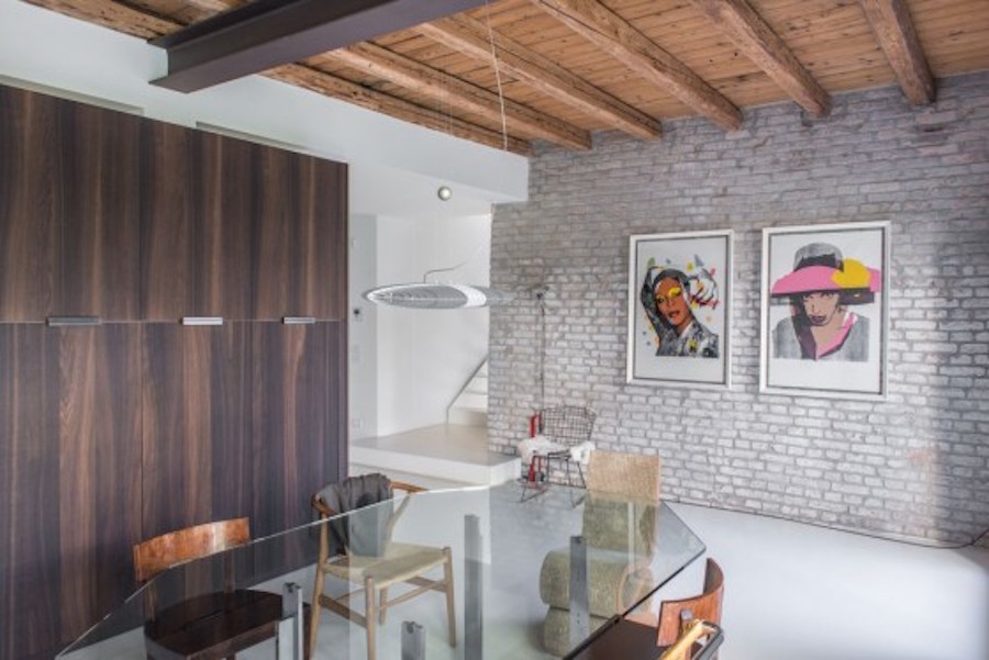 Vista della sala da pranzo (foto di Giovanni Schirè – Studio Corde)