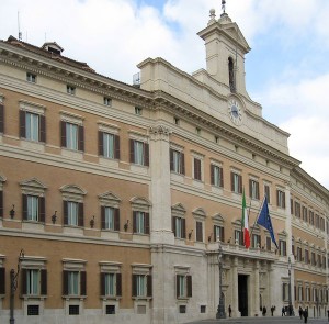Palazzo_Montecitorio_Rom_2009