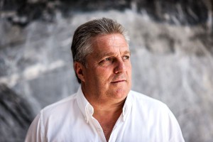 Silvio Xompero | Presidente Margraf spa ha sottolineato l’impegno costante dell’azienda nello sfruttare le opportunità che i paesi esteri offrono: «La qualità e il design dei nostri marmi, dei nostri lavorati e prodotti finiti vengono apprezzati dai professionisti tecnici e dai contract in tutto il mondo. Noi puntiamo all’eccellenza offrendo alla nostra clientela, sempre più esigente, un servizio di progettazione, di consulenza tecnica e di logistica. Sono questi alcuni tra i più importanti fattori che hanno potenziato le performance dell'azienda».