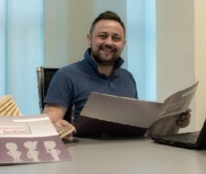 Giovanni Leone ha creato un'azienda completamente dedicata all'edilizia low cost, "ottimo deterrente contro la crisi": ristrutturazionelowcost.it. 