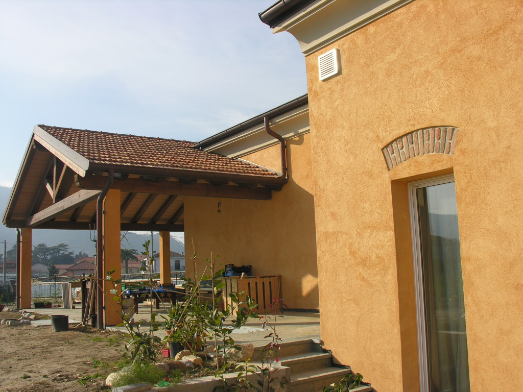 Marco Visconti | National key account manager Panasonic Europe «Un edificio NZEB, realizzato con le tecniche più d’avanguardia disponibili oggi nel settore, non necessita di pompe di calore ad elevata potenza. La nostra gamma Aquarea, ad alta efficienza, di dimensioni contenute e con consumi energetici minimali, offre modelli che soddisfano l’esigenza di queste nuove abitazioni, di cui la villetta di Albenga è un caso esemplare».