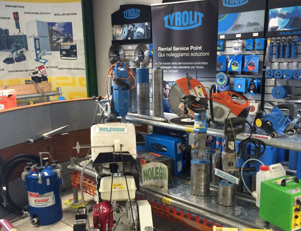 Lo spazio Tyrolit nella rivendita Edil Cdp di Verona