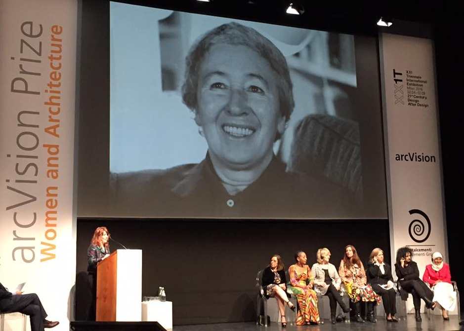 Premio a Gae Aulenti (foto ArcVision)