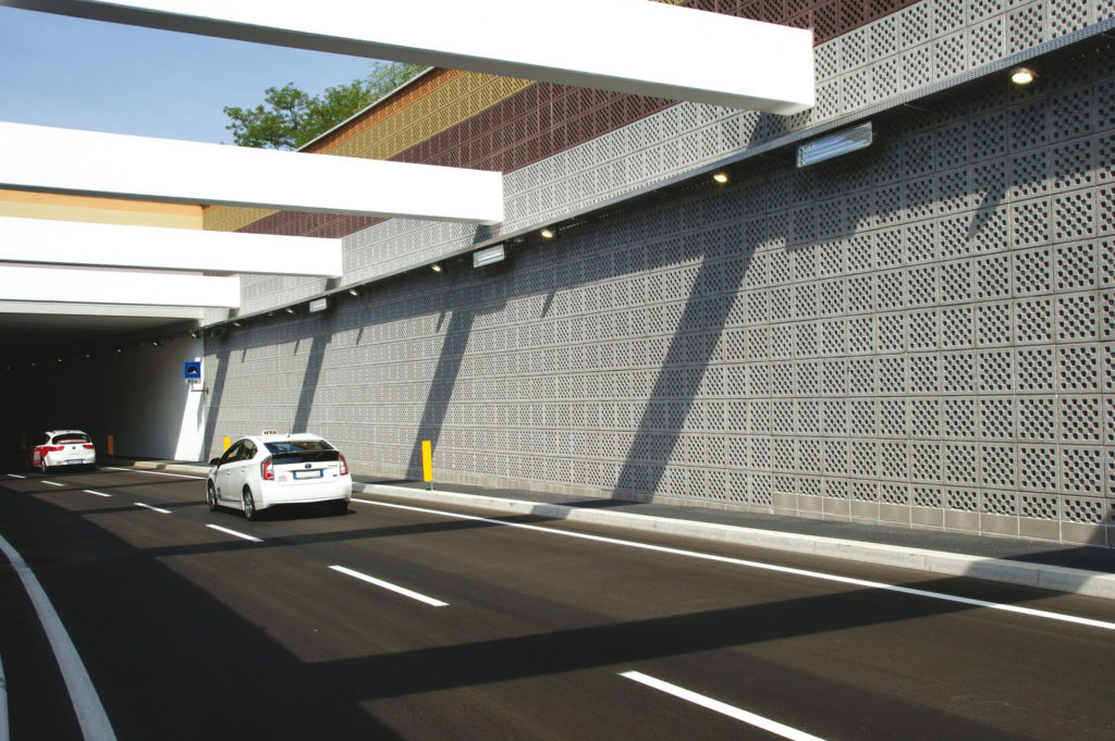 Sottopasso via Stephenson