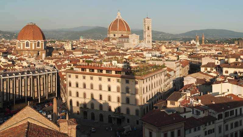 L'Hotel Baglioni e uno scorcio di Firenze (foto di Hotel Baglioni)