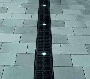 Sistema di drenaggio con luce integrata Eyeleds.