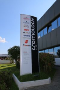 Ingresso della sede di Porcari, Lucca.