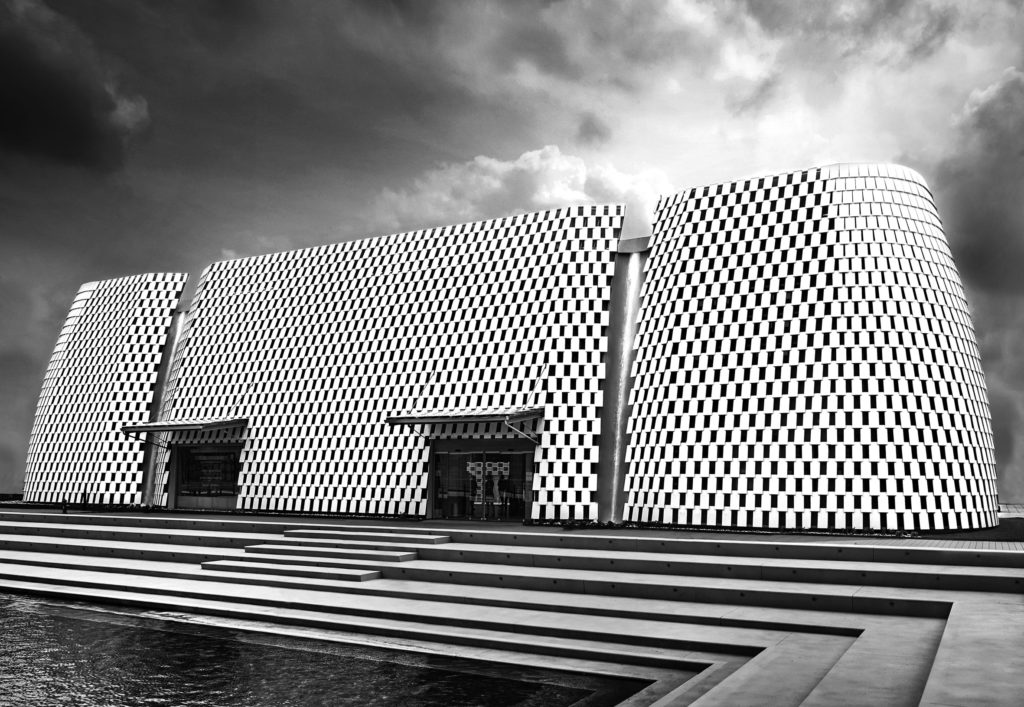 Un sasso levigato | Padiglione The Waterstone, Intesa Sanpaolo, Expo Milano 2015, Milano | ©Tom Vack