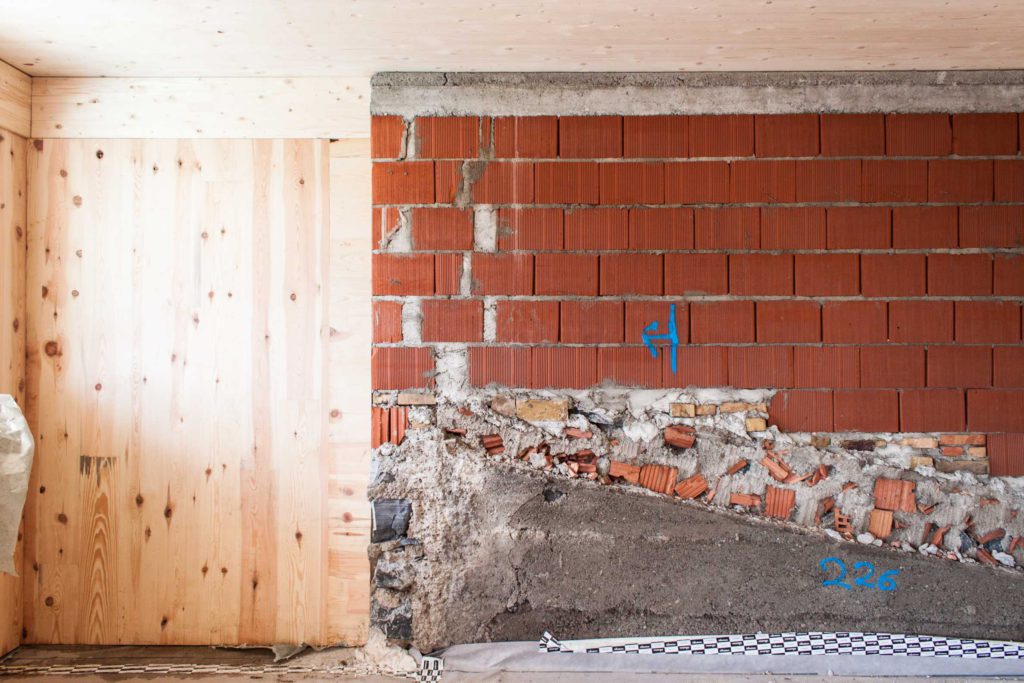 Raffronto tra la muratura tradizionale e la struttura X-Lam.